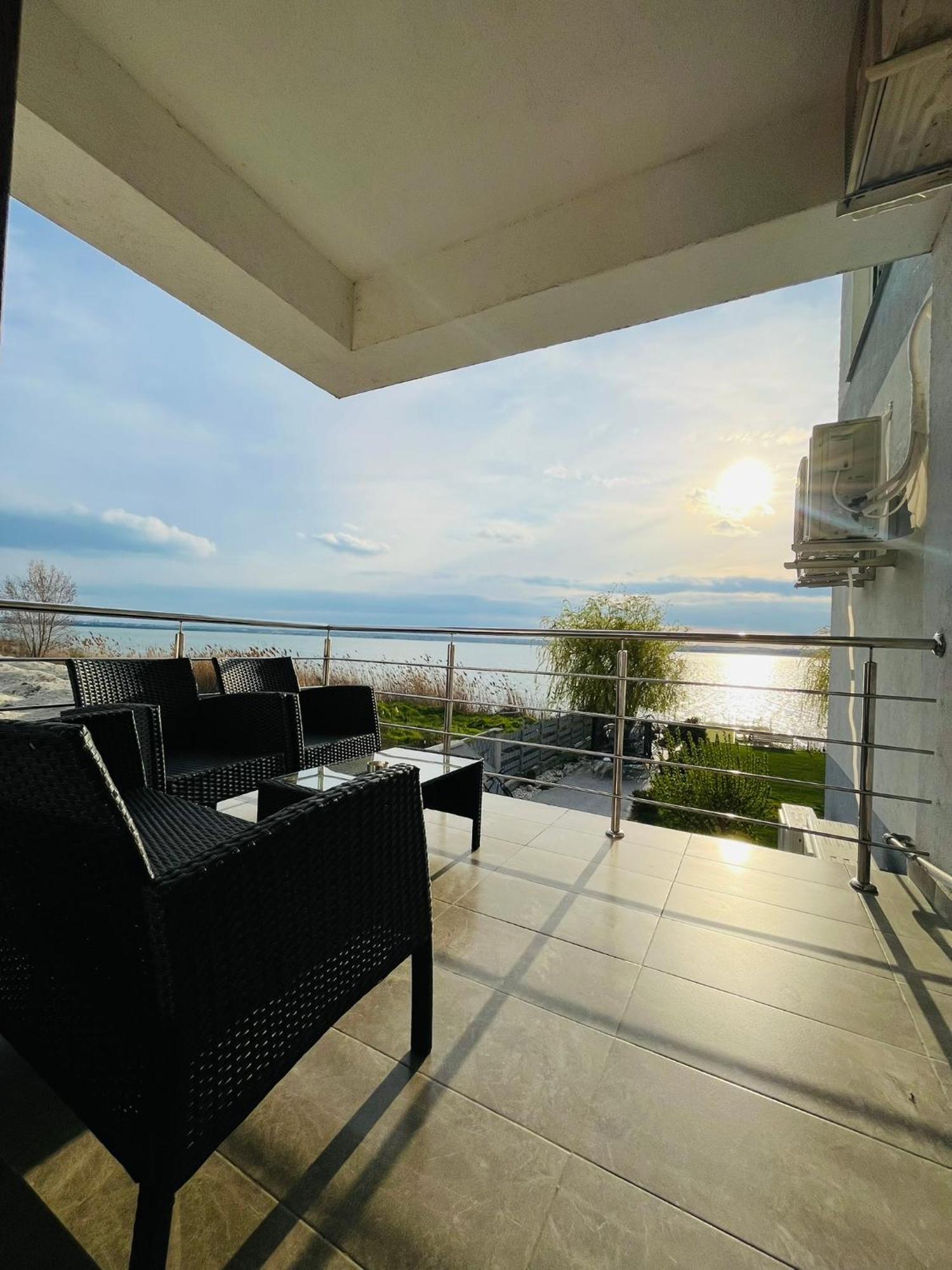 Roapart- Sunset Dream Apartament 2 Dormitoare Vedere Lac Si Parcare Mamaia Exterior photo